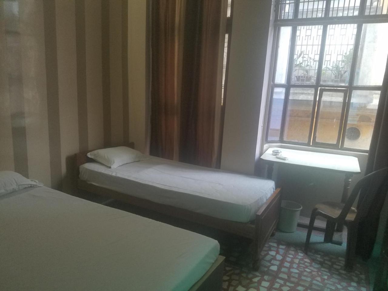 Baba Guest House Варанаси Экстерьер фото