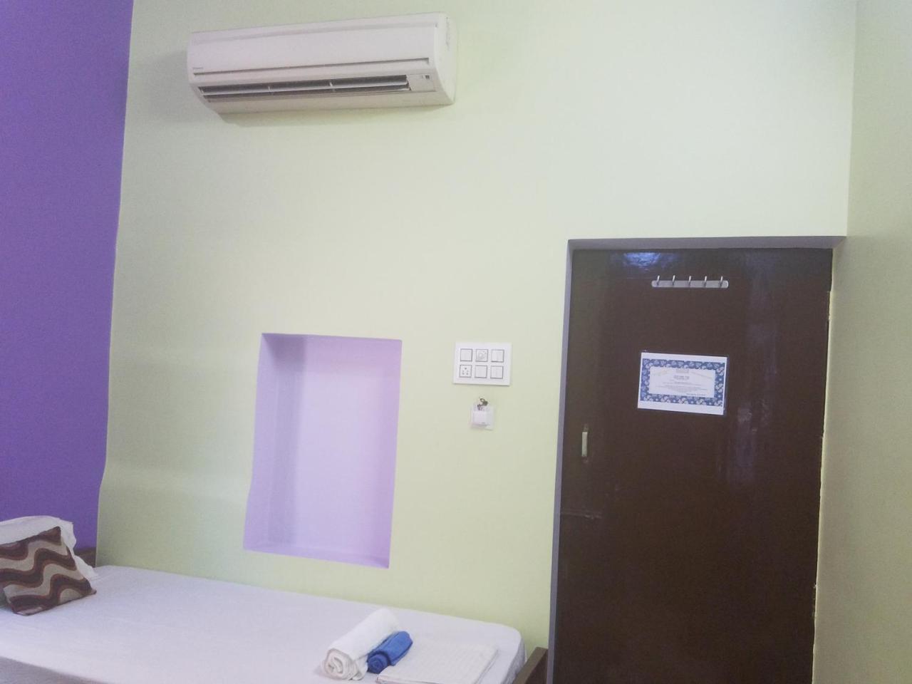 Baba Guest House Варанаси Экстерьер фото