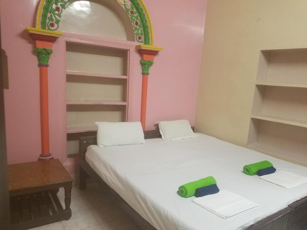 Baba Guest House Варанаси Экстерьер фото
